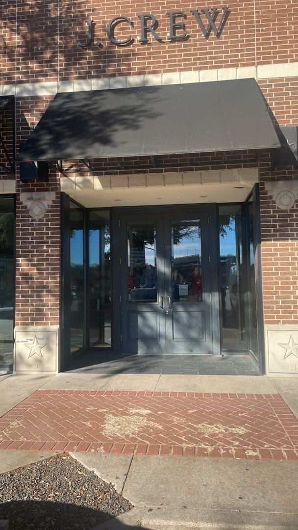Retail Client - cleaned and maintained by Delta Janitorial Systems